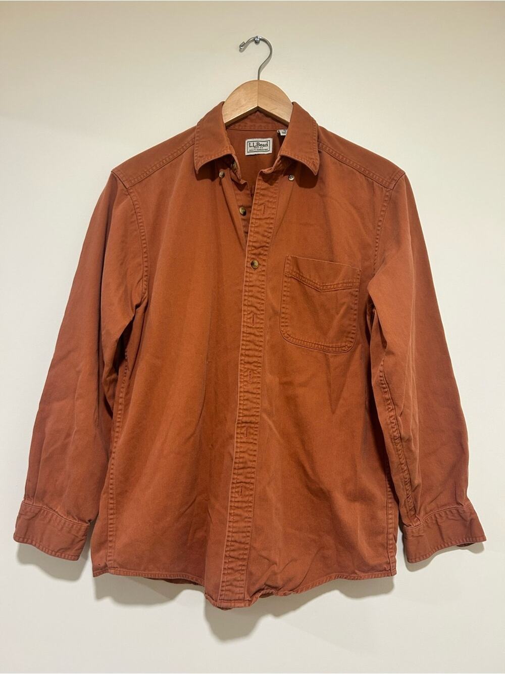 L.L.Bean Vintage Mens Cotton Button-Down Shirt in Burnt Orange Size S/M